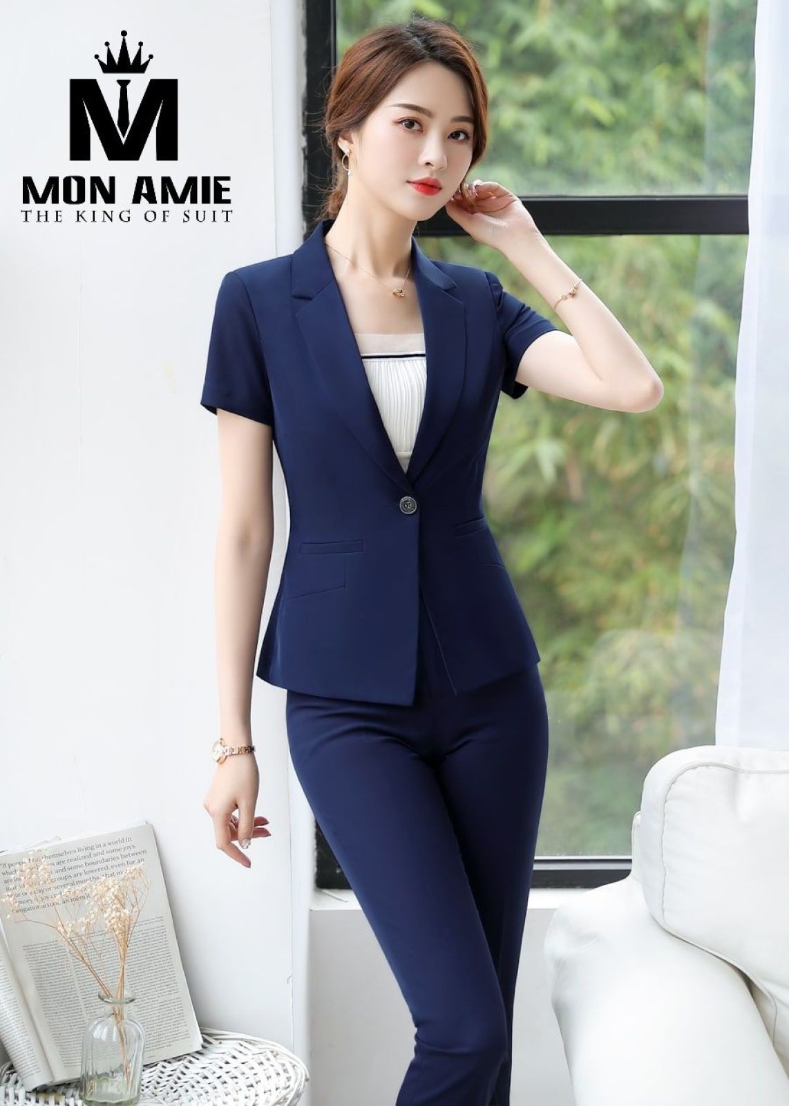 Navy Short Sleeves Suit With Trousers 